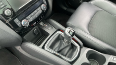 Nissan Qashqai 1.3 DiG-T Tekna 5dr Petrol Hatchback